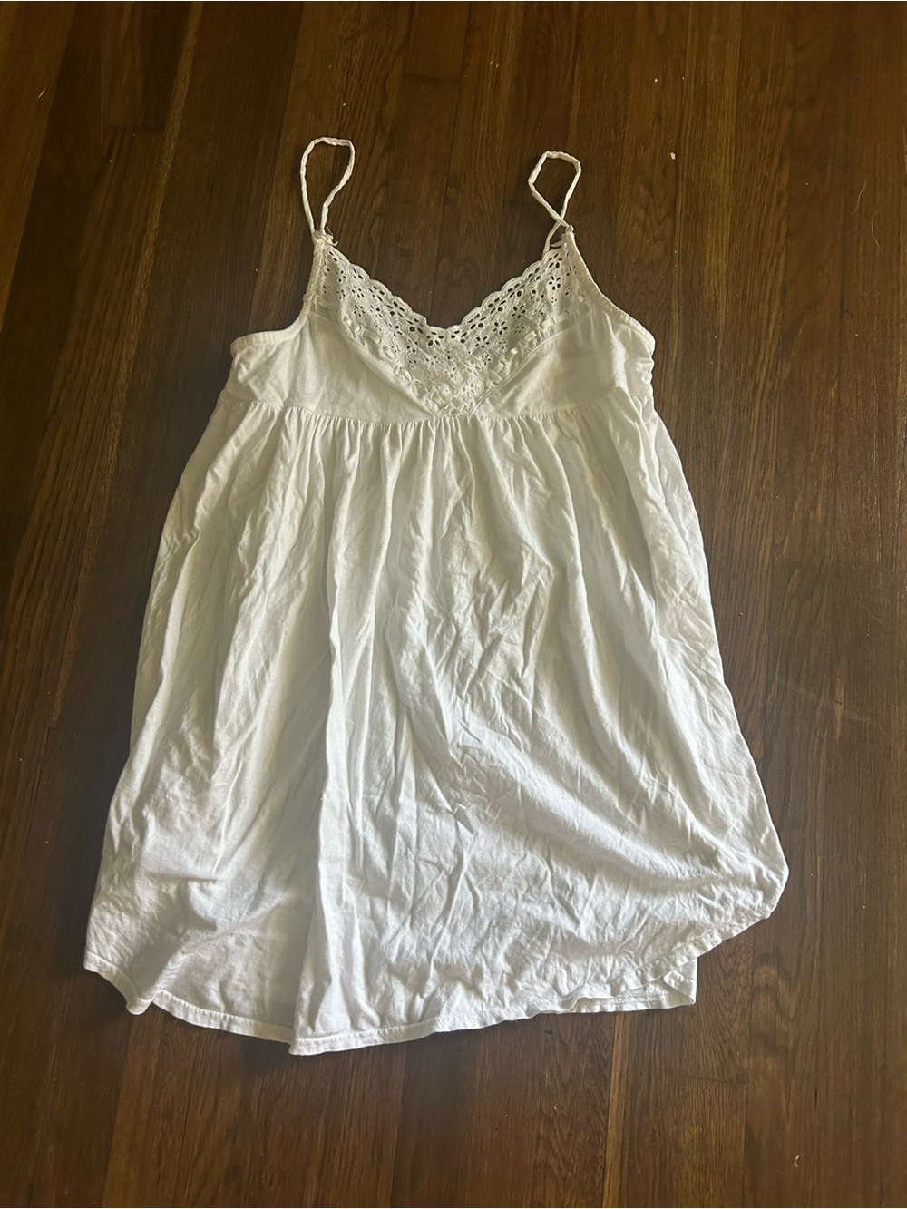 Victoria's Secret White Lace-Trim Chemise